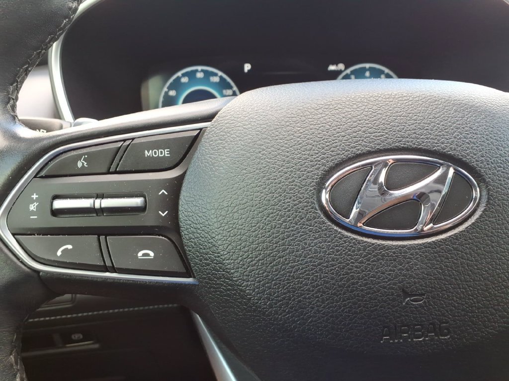 Used 2022 Hyundai Santa Fe Limited FWD image 19