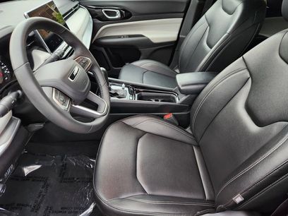 Used 2025 Jeep Compass Limited