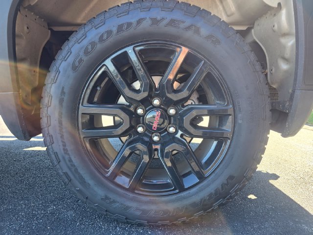 Used 2023 GMC Sierra 1500 Elevation AWD/4WD image 14