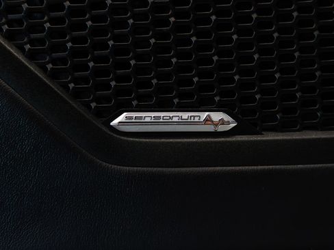 Used 2017 Lamborghini Huracan LP 580-2 RWD image 16