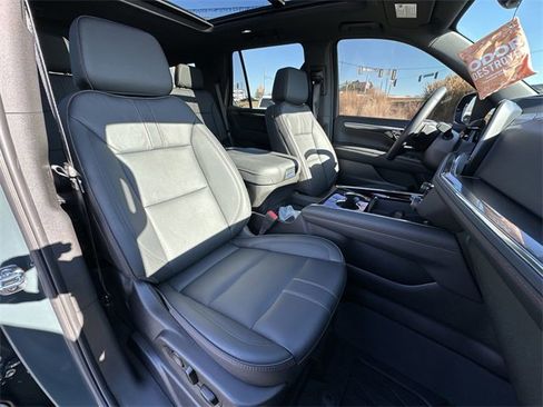 Used 2025 Chevrolet Tahoe RST w/ Advanced Technology Package image 29