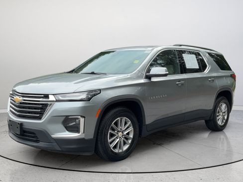 Certified 2023 Chevrolet Traverse LT w/ LPO, Cargo Package AWD/4WD image 5