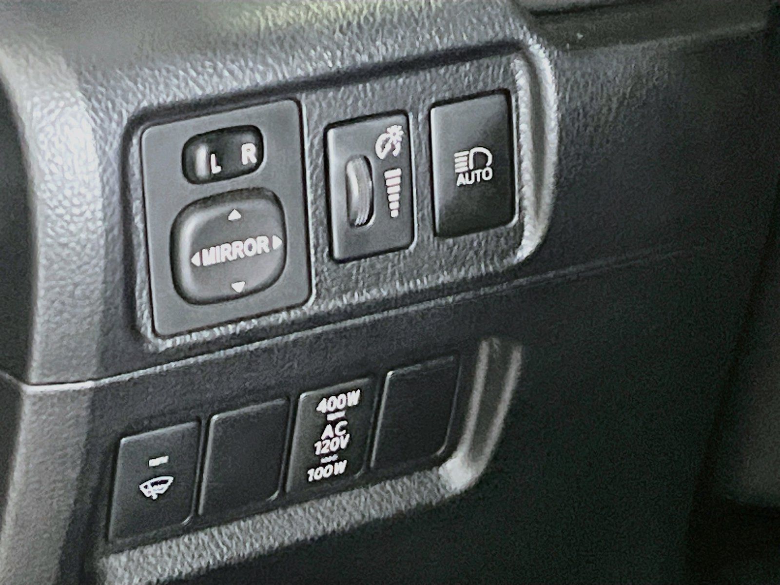 Used 2021 Toyota 4Runner SR5 Premium w/ Moonroof Package RWD image 10