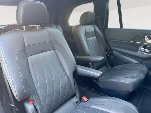 Used 2021 Mercedes-Benz GLS 63 AMG 4MATIC w/ Acoustic Comfort Package image 26