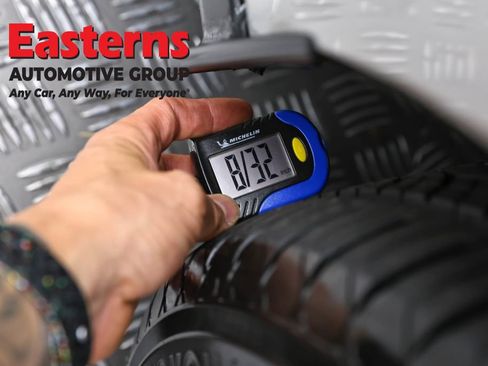 Used 2022 Ford Transit Connect XLT FWD image 27