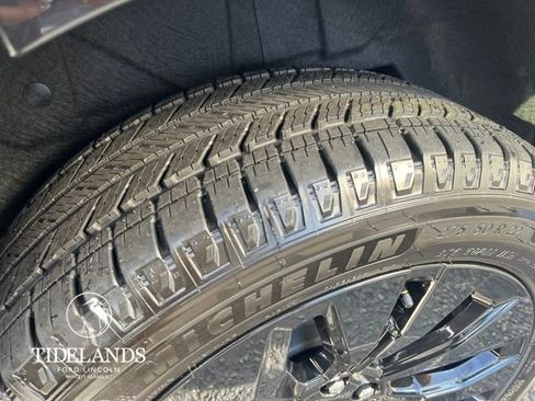 New 2025 Ford Expedition Platinum image 27