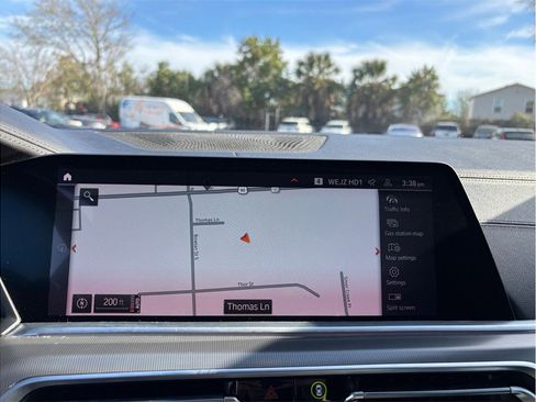 Used 2021 BMW X5 xDrive40i w/ Premium Package image 33