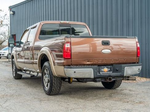 Used 2012 Ford F250 Lariat image 4