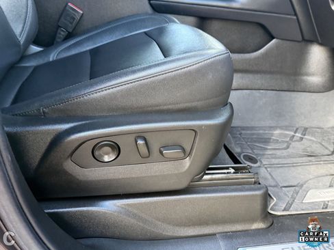 Used 2024 Chevrolet Tahoe LT w/ Luxury Package image 8