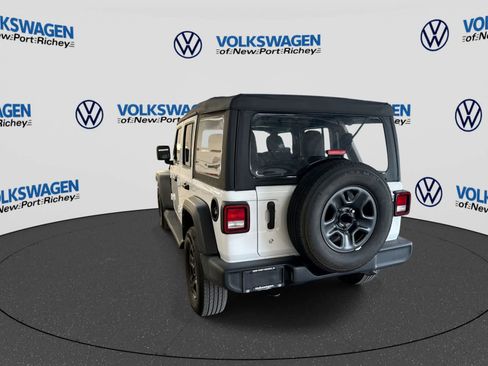 Used 2023 Jeep Wrangler Unlimited Sport AWD/4WD image 12