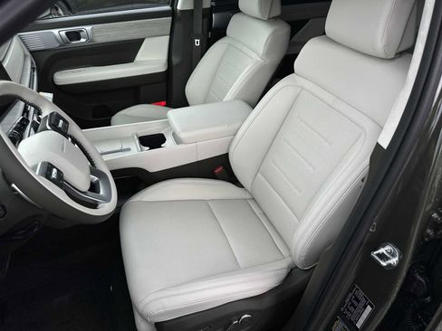 New 2025 Hyundai Santa Fe Calligraphy image 10