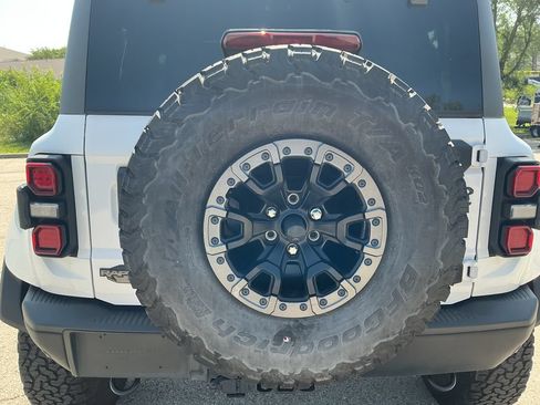 Used 2024 Ford Bronco Raptor w/ Interior Carbon Fiber Pack 6 AWD/4WD image 11