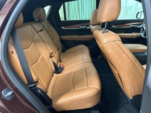 Used 2023 Cadillac XT5 Premium Luxury w/ Technology Package AWD/4WD image 20