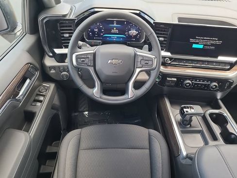 New 2026 Chevrolet Silverado 1500 RST AWD/4WD image 13