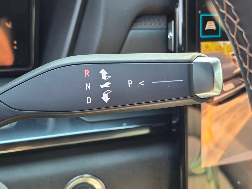 New 2026 GMC Terrain AT4 w/ Convenience Package III AWD/4WD image 30
