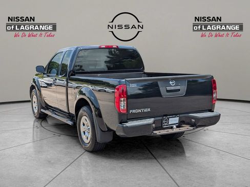Used 2021 Nissan Frontier S RWD image 7