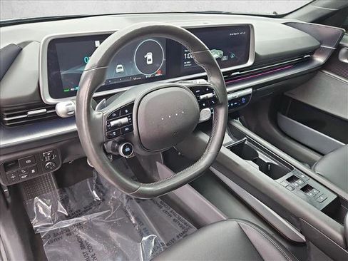 Used 2023 Hyundai Ioniq 6 Limited image 10