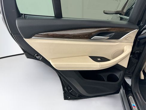 Used 2021 BMW X3 xDrive30i w/ Convenience Package image 28