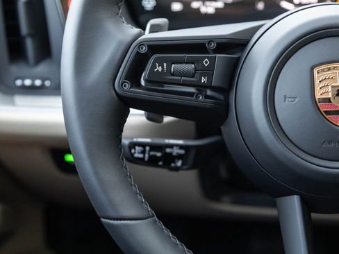 Certified 2026 Porsche Cayenne Coupe AWD/4WD image 15