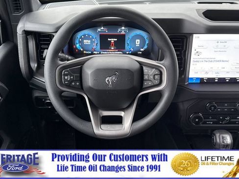 New 2025 Ford Bronco 4-Door image 14