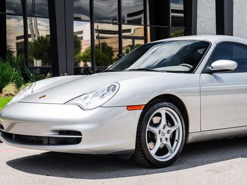 Used 2003 Porsche 911 Carrera RWD image 49