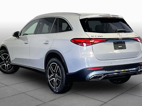 New 2026 Mercedes-Benz GLC 300 4MATIC image 3