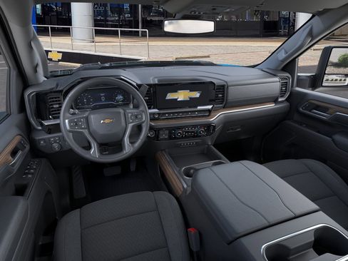 New 2026 Chevrolet Silverado 3500 LT image 15