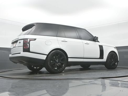Used 2020 Land Rover Range Rover HSE AWD/4WD image 32