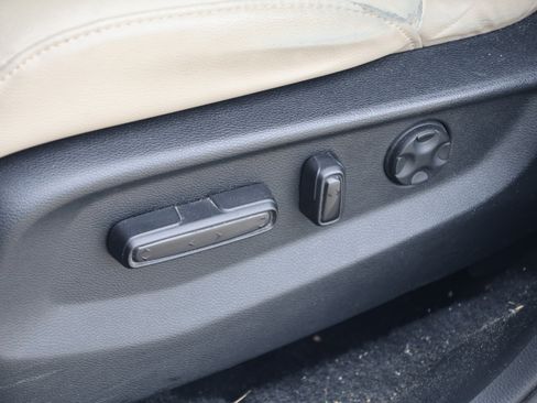 Used 2018 Honda CR-V EX-L image 32