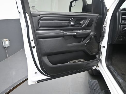 Used 2022 RAM 1500 Limited AWD/4WD image 12