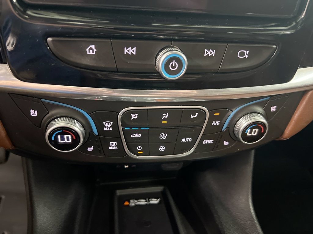 Used 2018 Chevrolet Traverse High Country AWD/4WD image 16