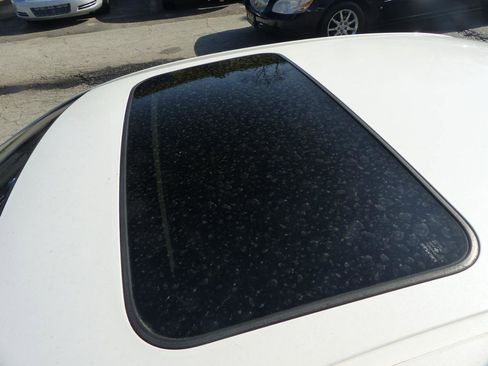 Used 2005 Lexus ES 330 image 10