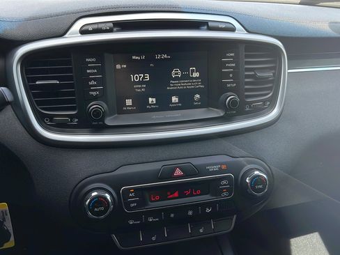 Used 2019 Kia Sorento AWD w/ Option Group 020 image 16