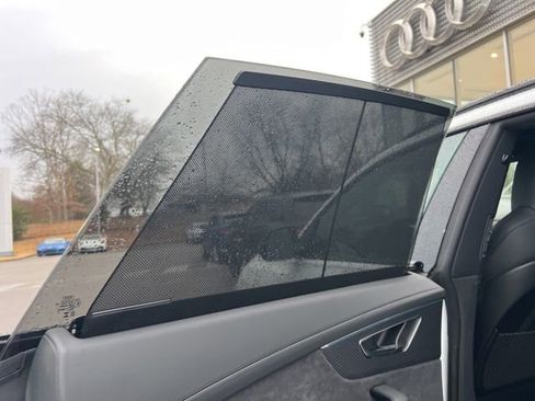 New 2026 Audi RS Q8 performance image 26