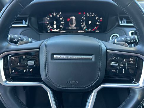 Used 2023 Land Rover Range Rover Velar R-Dynamic S image 30