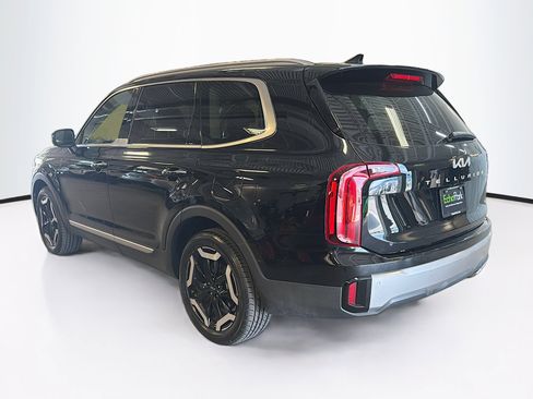 Used 2025 Kia Telluride S image 5