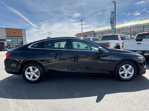 Used 2024 Chevrolet Malibu LS FWD image 5
