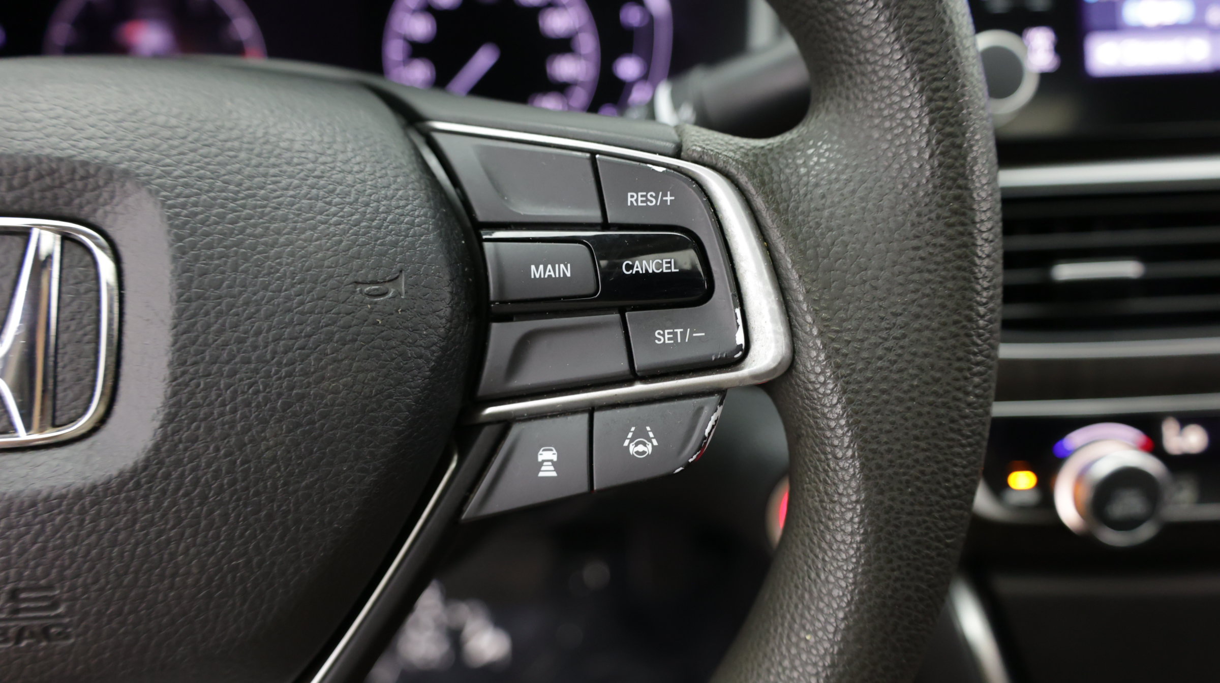 Used 2019 Honda Accord EX image 22