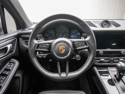 Used 2023 Porsche Macan GTS w/ Premium Package Plus AWD/4WD image 11