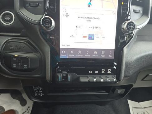 Used 2025 RAM 2500 Tradesman AWD/4WD image 23