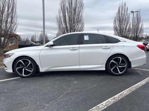 Certified 2019 Honda Accord Sport image 9