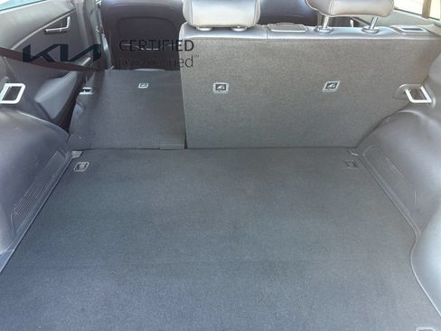 Certified 2025 Kia Niro EX FWD image 16