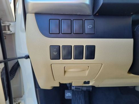 Used 2015 Toyota Highlander XLE FWD image 28