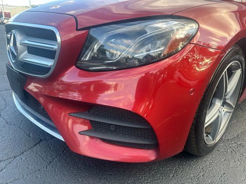 Used 2017 Mercedes-Benz E 300 4MATIC image 33