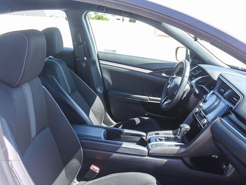 Used 2020 Honda Civic Sport image 17