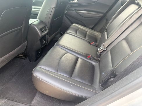 Used 2020 Chevrolet Equinox Premier w/ Premier Redline Edition FWD image 9