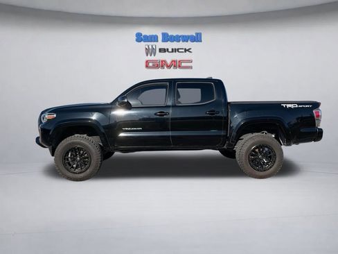 Used 2020 Toyota Tacoma TRD Sport w/ Technology Package image 5
