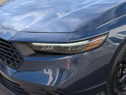 Used 2025 Honda Accord SE image 13