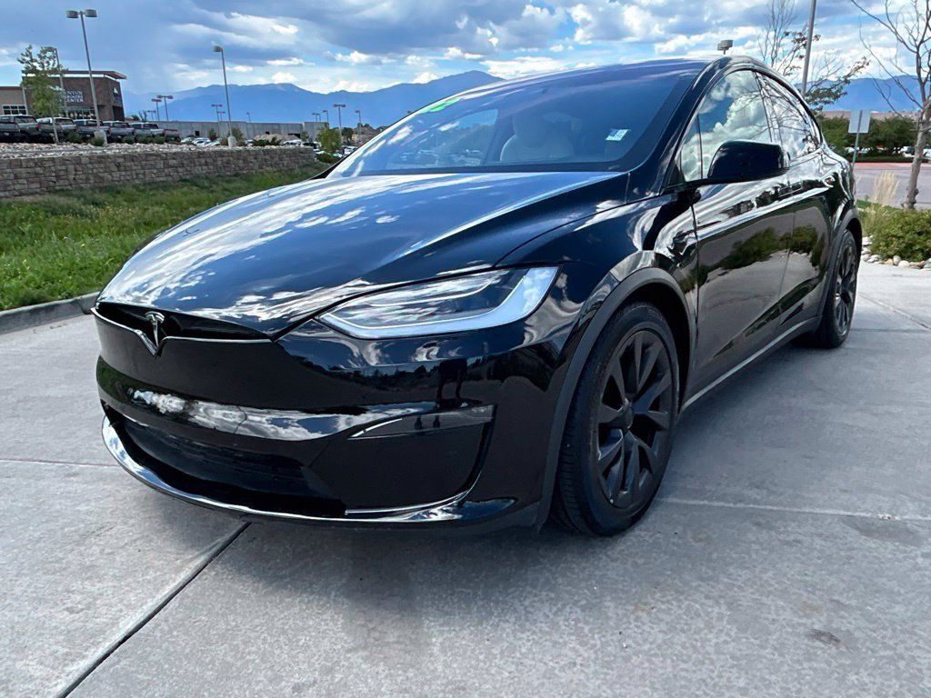 Used 2022 Tesla Model X AWD/4WD image 3