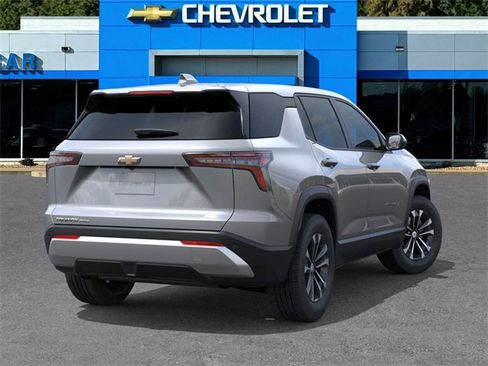 New 2026 Chevrolet Equinox LT image 4